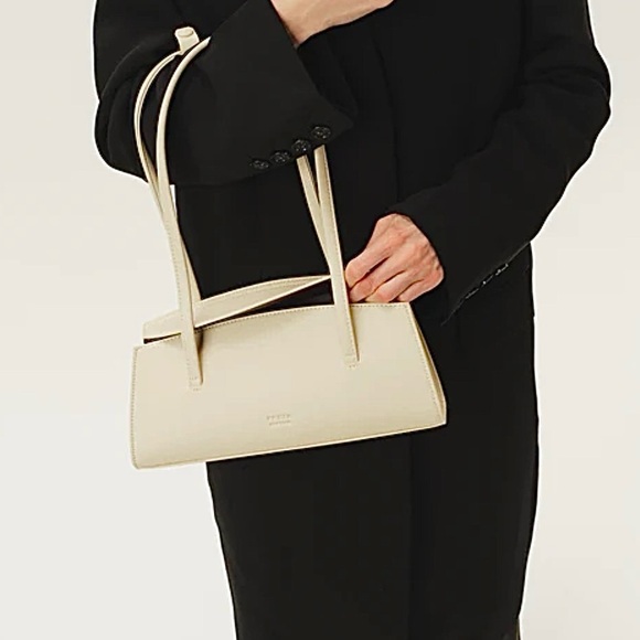 NEW Freja Caroline Oat Bag, with Dust Bag and Tags - Picture 8 of 8